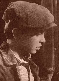 Roger Mobley as Gallegher